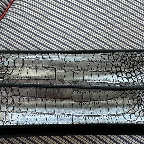 NWT , Giuseppe Zanotti Borse Crocodile Embossed Silver Clutch Bag. - Picture 7 of 9